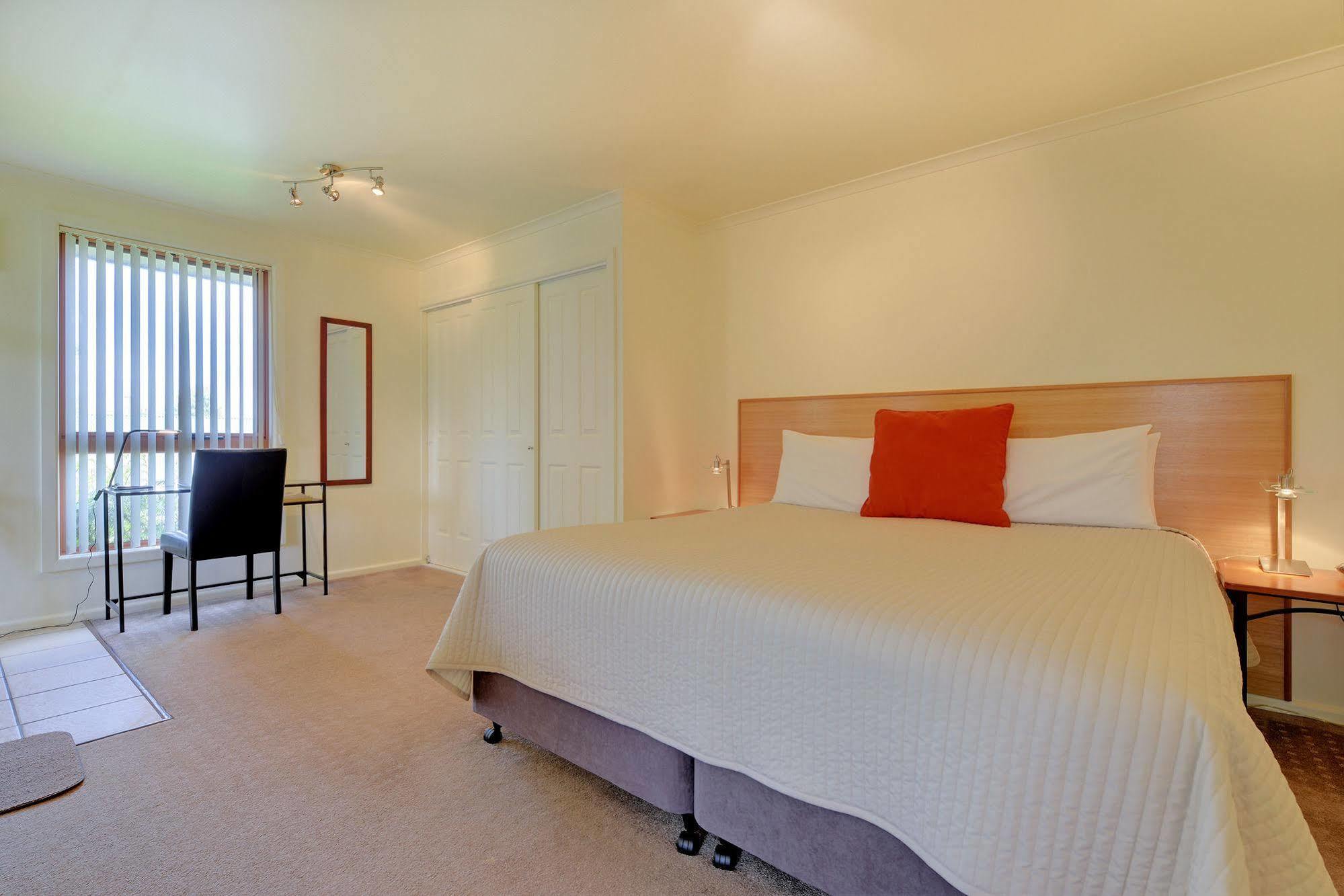 Aloft Boutique Accommodation Стран Екстериор снимка